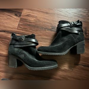 Sam Edelman suede booties